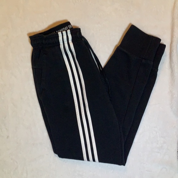 ADIDAS Sweatpants - Picture 2 of 3